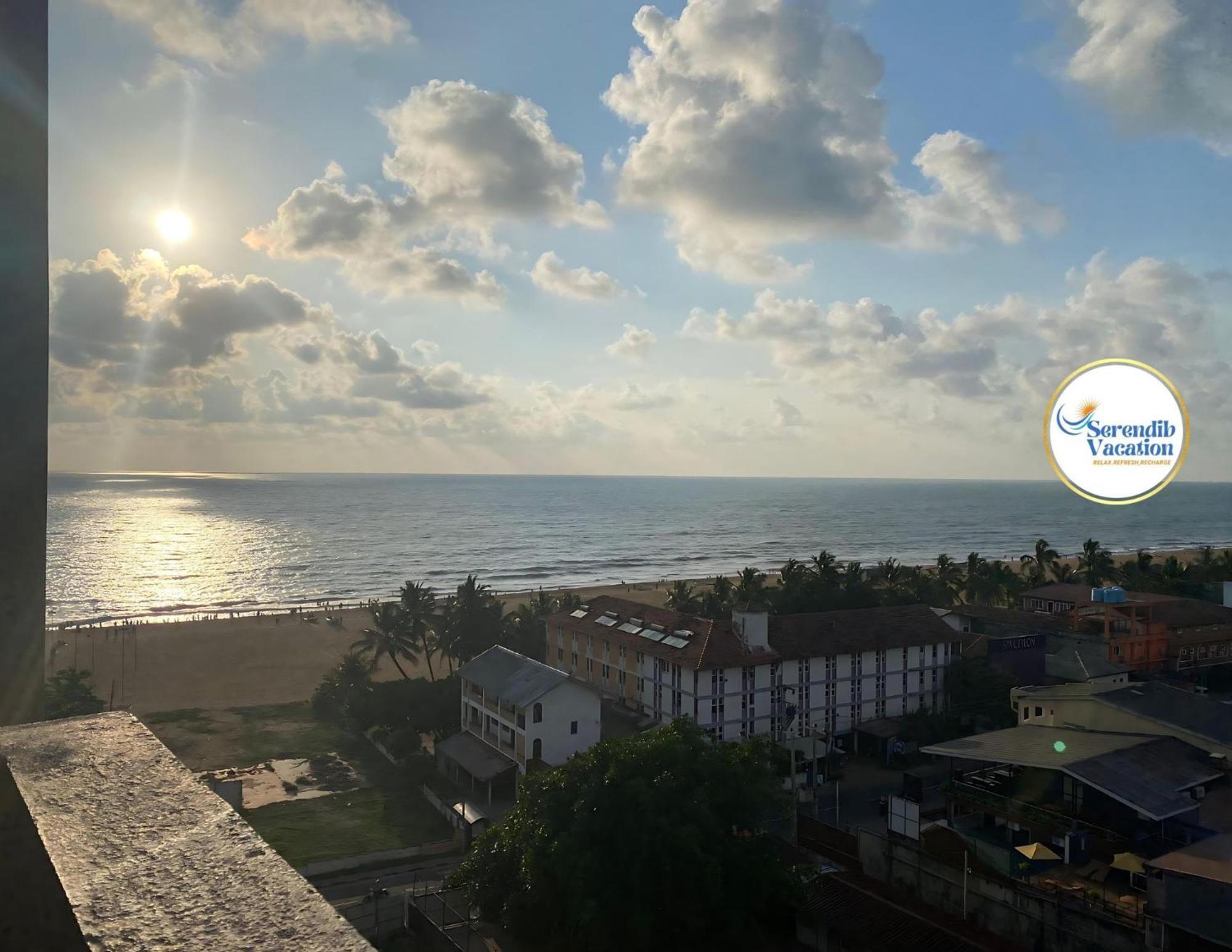 Negombo Ocean Breeze - Bliss On The Beach Luxury Apartments By Serendib Vacation Exterior foto