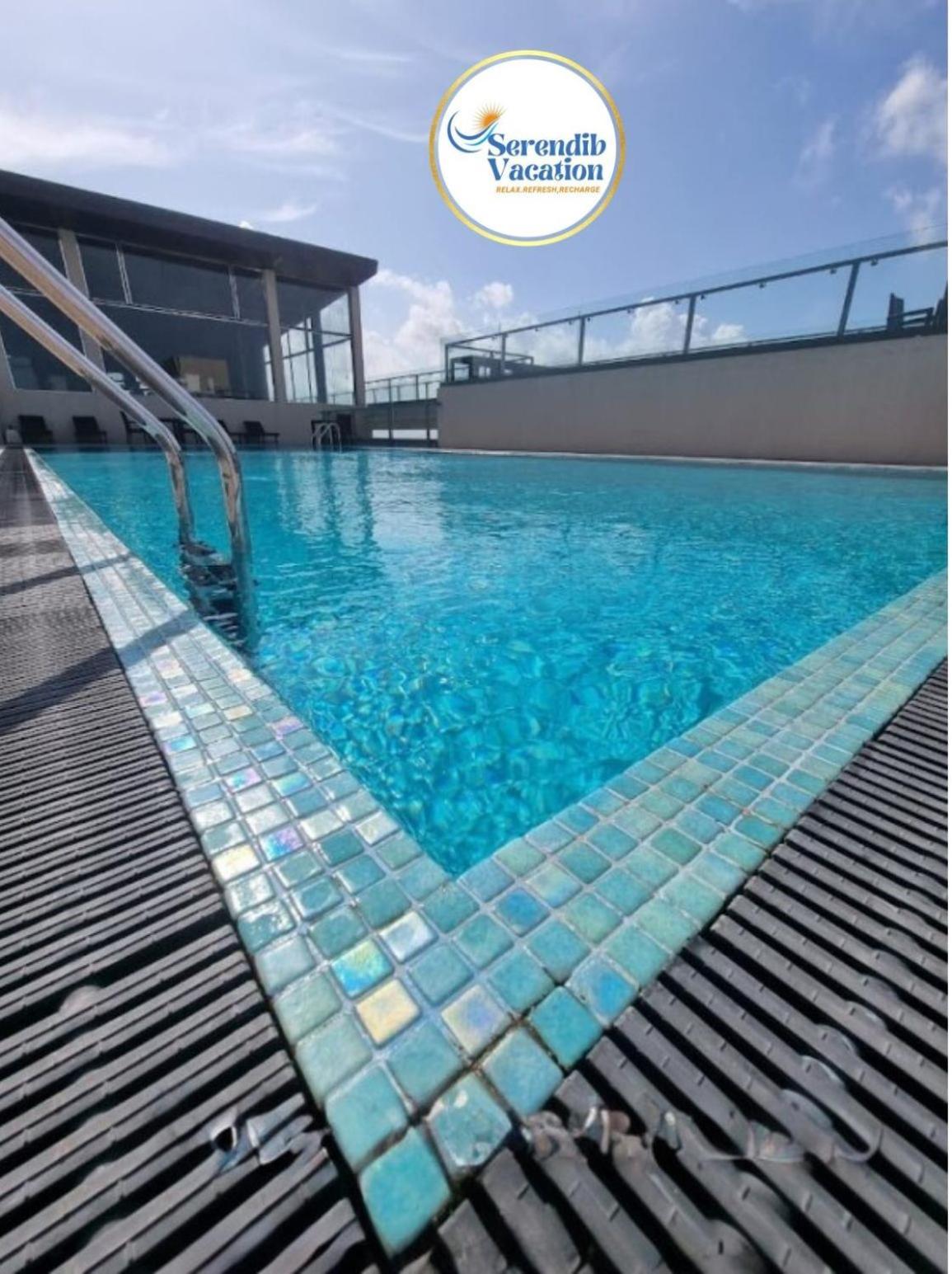 Negombo Ocean Breeze - Bliss On The Beach Luxury Apartments By Serendib Vacation Exterior foto