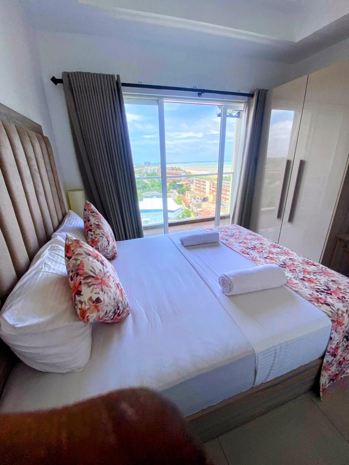 Negombo Ocean Breeze - Bliss On The Beach Luxury Apartments By Serendib Vacation Exterior foto