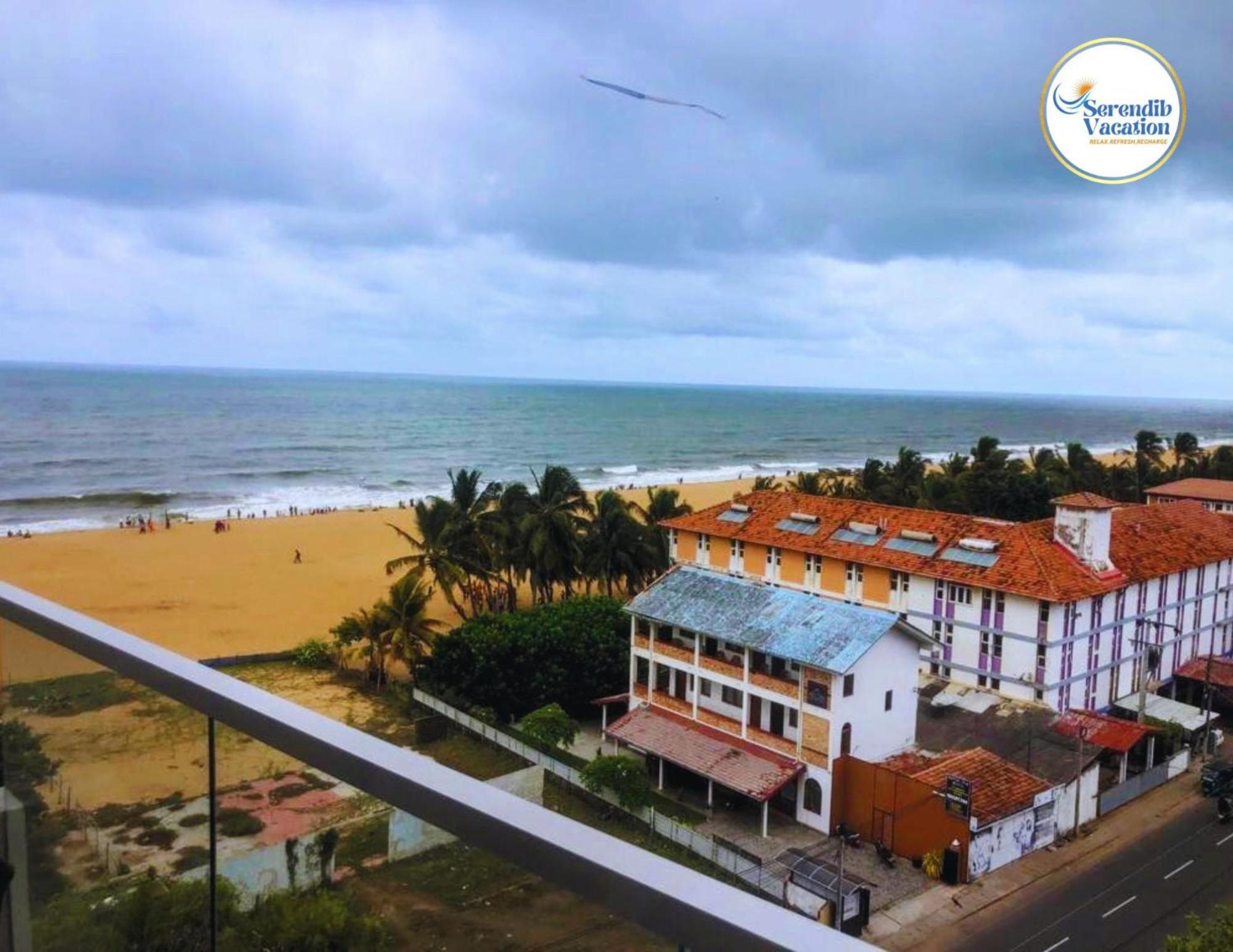 Negombo Ocean Breeze - Bliss On The Beach Luxury Apartments By Serendib Vacation Exterior foto